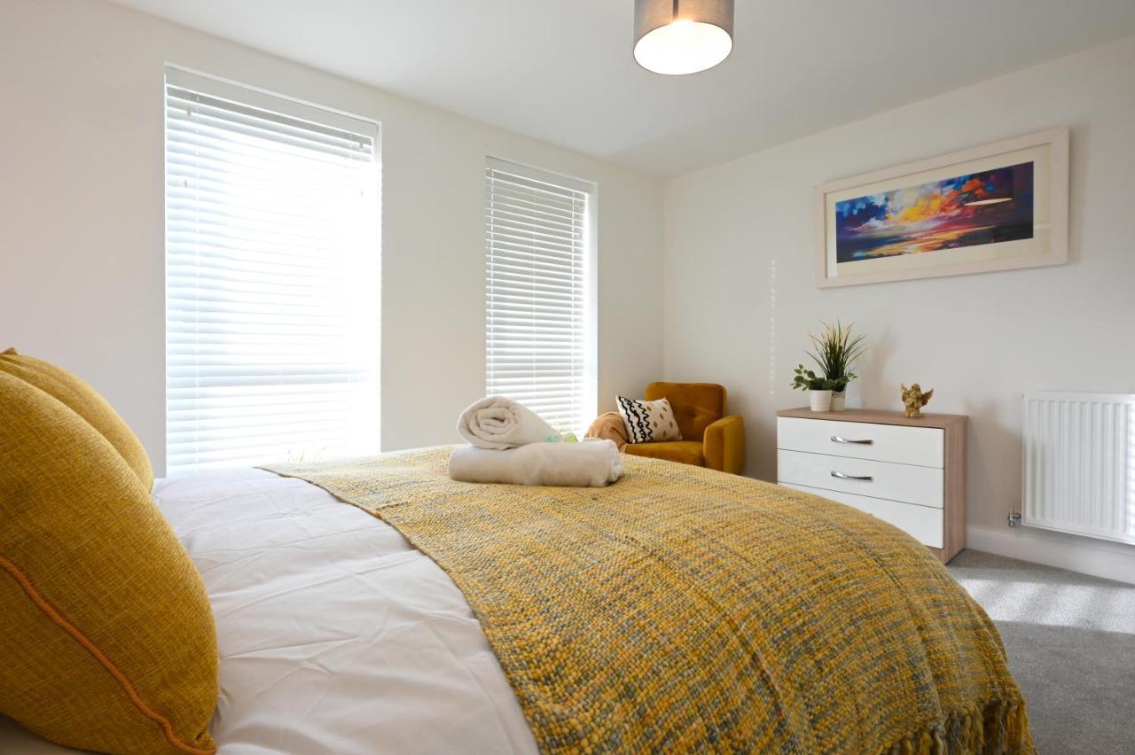 Luxury 4 Bed House With Gated Parking In The Heart Of Birmingham! Appartement Buitenkant foto